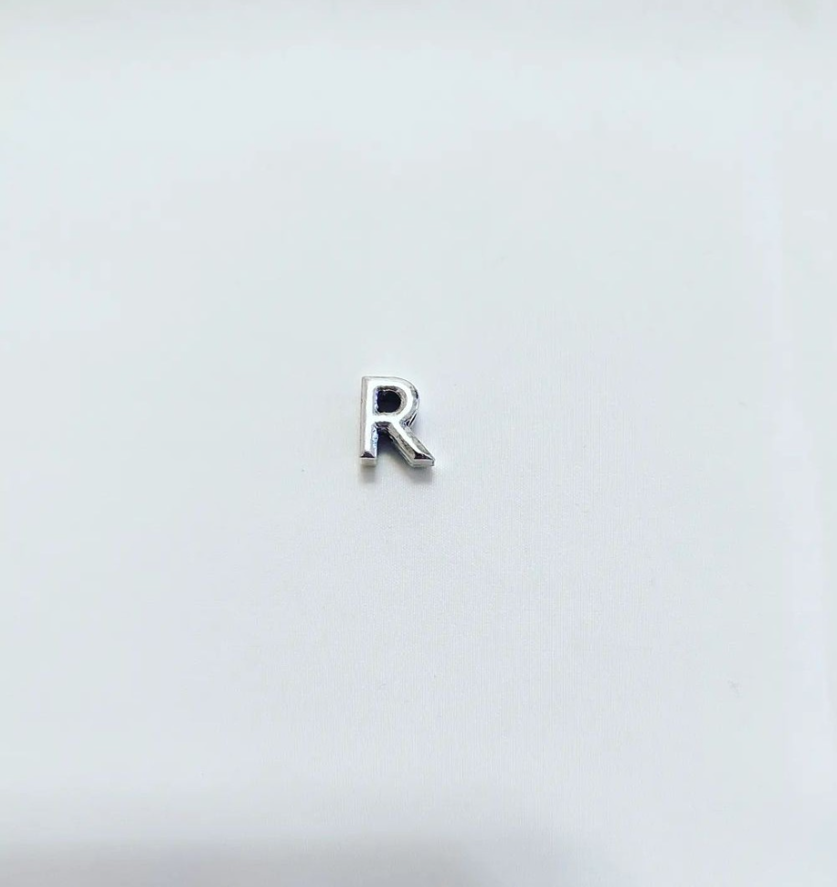 R HARF CHARM