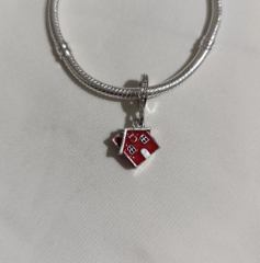 KIRMIZI EV CHARM