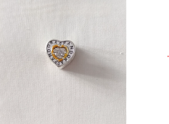 KALPLİ LOGOLU CHARM