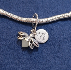 GÜMÜŞ ATEŞ BÖCEĞİ CHARM (KARANLIKTA PARLIYOR)