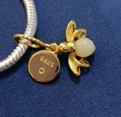 GÜMÜŞ GOLD RENK ATEŞ BÖCEĞİ CHARM (KARANLIKTA PARLIYOR)