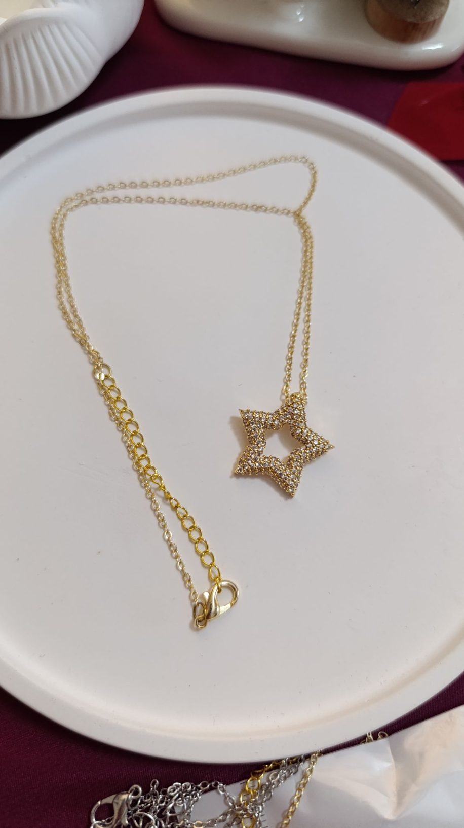 TAŞLI YILDIZ GOLD RENK KOLYE