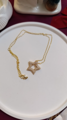 TAŞLI YILDIZ GOLD RENK KOLYE