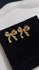 GOLD RENK FİYONK KÜPE