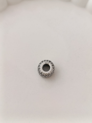 GÜMÜŞ TAŞLI SİLİNDİR CHARM