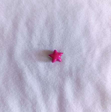 PEMBE YILDIZ CHARM