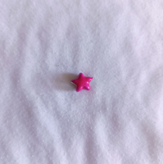PEMBE YILDIZ CHARM