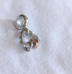 ÇOKLU KALPLİ SALLANTILI CHARM