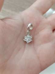 PATİ CHARM ( BEYAZ TAŞLI)