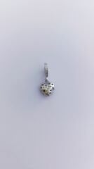 MAVİ-BEYAZ KALP SALLANTILI CHARM