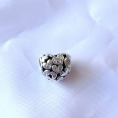 MİNİK KALPLİ TAŞLI CHARM