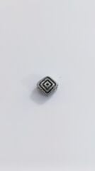 KARE DESENLİ CHARM